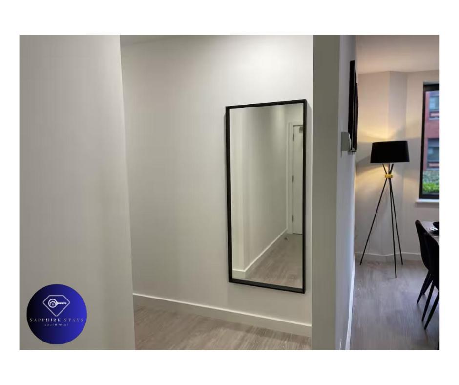 Modern City Centre Apartment Exeter Exterior foto