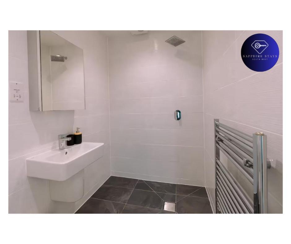 Modern City Centre Apartment Exeter Exterior foto
