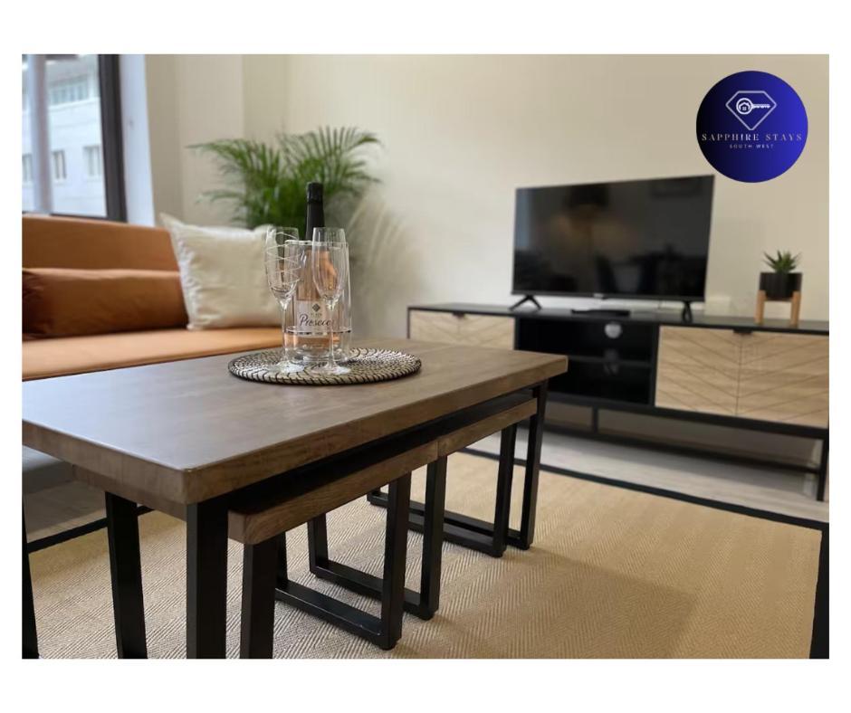Modern City Centre Apartment Exeter Exterior foto